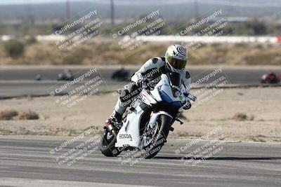 media/Nov-30-2025-TrackXperience (Sun) [[c0061d280f]]/3-Level 1/Session 4 (Turn 11)/